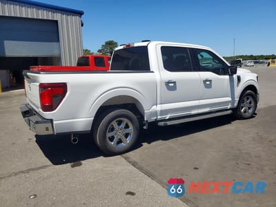 Trzecie zdjęcie samochodu z tyłu: 2025 FORD F150 XLT VIN:1FTEW3K89SKE76652 - miniatura