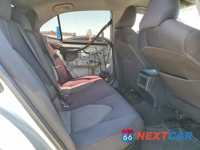 Zdjęcie 10 z 13 samochodu: 2022 TOYOTA CAMRY LE VIN:4T1C31AK5NU576592 - miniatura