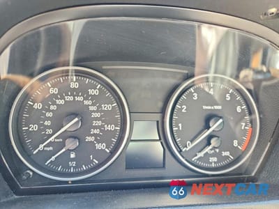 Zdjęcie 9 z 12 samochodu: 2007 BMW 335 I VIN:WBAWL73507PX49798 - miniatura