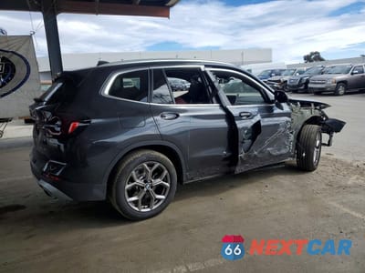 Trzecie zdjęcie samochodu z tyłu: 2024 BMW X3 XDRIVE30I VIN:5UX53DP07R9W09541 - miniatura