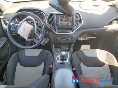 Zdjęcie 8 z 13 samochodu: 2014 JEEP CHEROKEE SPORT VIN:1C4PJMAB7EW252982 - miniatura