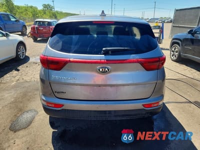 Zdjęcie 6 z 13 samochodu: 2017 KIA SPORTAGE LX VIN:KNDPM3AC8H7208921 - miniatura