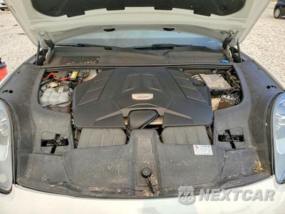 Zdjęcie 11 z 12 samochodu: 2019 PORSCHE CAYENNE VIN:WP1AA2AY9KDA13695 - miniatura