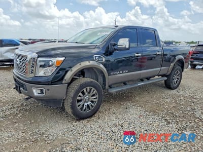 2016 NISSAN TITAN XD PLATINUM RESERVE 1N6BA1F23GN511586 - główne zdjęcie licytacji z USA - miniatura