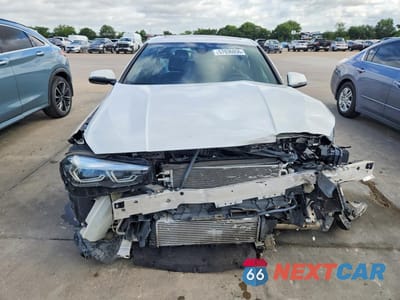 Piąte zdjęcie samochodu w środku: 2021 BMW 228XI VIN:WBA73AK05M7H59037 - miniatura