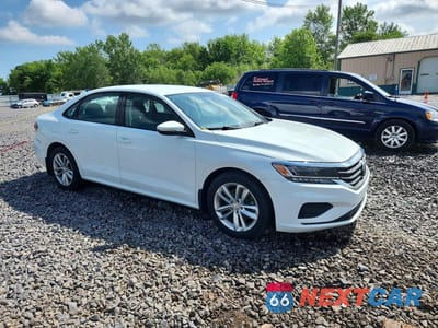 Czwarte zdjęcie samochodu z boku: 2021 VOLKSWAGEN PASSAT S VIN:1VWAA7A34MC010292 - miniatura