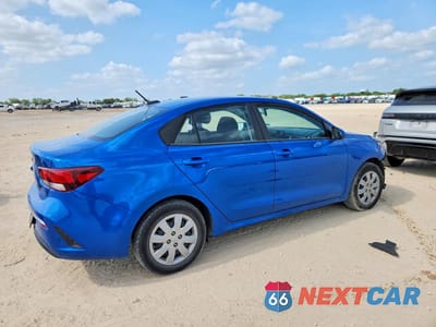 Trzecie zdjęcie samochodu z tyłu: 2023 KIA RIO S VIN:3KPA24AD4PE552108 - miniatura