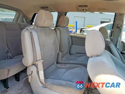 Zdjęcie 11 z 14 samochodu: 2004 TOYOTA SIENNA LE 7 PASSENGER VIN:5TDZA23C64S152339 - miniatura
