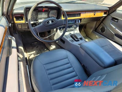 Zdjęcie 8 z 12 samochodu: 1988 JAGUAR XJS VIN:SAJNV5847JC143475 - miniatura