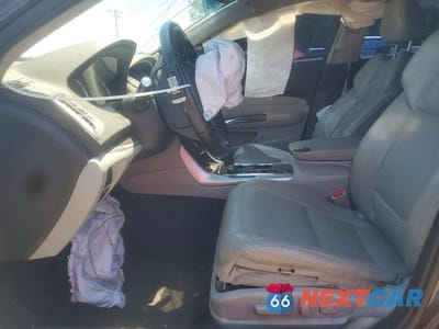 Zdjęcie 7 z 13 samochodu: 2016 ACURA TLX TECH VIN:19UUB1F58GA011189 - miniatura