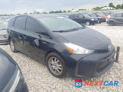 Czwarte zdjęcie samochodu z boku: 2017 TOYOTA PRIUS V TWO VIN:JTDZN3EU3HJ059345 - miniatura