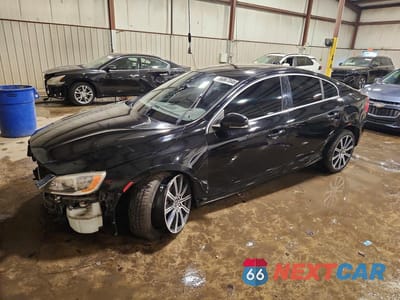 2016 VOLVO S60 PLATINUM YV149MFM5G2395245 - główne zdjęcie licytacji z USA - miniatura