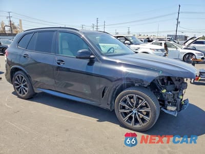 Czwarte zdjęcie samochodu z boku: 2022 BMW X5 XDRIVE40I VIN:5UXCR6C00N9K13579 - miniatura