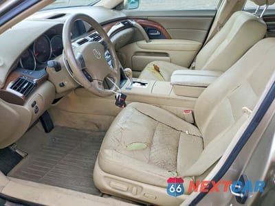 Zdjęcie 7 z 12 samochodu: 2006 ACURA RL VIN:JH4KB16576C001843 - miniatura