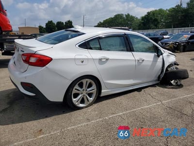 Trzecie zdjęcie samochodu z tyłu: 2016 CHEVROLET CRUZE PREMIER VIN:1G1BG5SMXG7240202 - miniatura