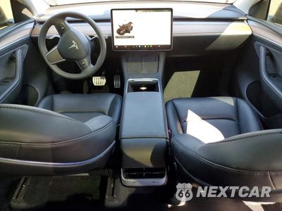 Zdjęcie 8 z 12 samochodu: 2023 TESLA MODEL Y VIN:7SAYGDEF9PF957891 - miniatura