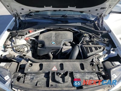 Zdjęcie 11 z 12 samochodu: 2016 BMW X3 XDRIVE28I VIN:5UXWX9C59G0D86771 - miniatura