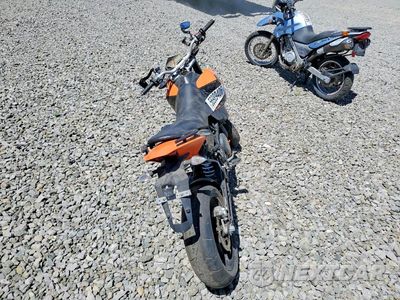 Zdjęcie 6 z 8 samochodu: 2009 KTM 690 DUKE VIN:VBKLDS4069M726800 - miniatura