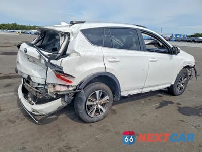 Trzecie zdjęcie samochodu z tyłu: 2016 TOYOTA RAV4 XLE VIN:2T3WFREV6GW238510 - miniatura