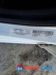 Zdjęcie 12 z 12 samochodu: 2013 CHRYSLER 200 LX VIN:1C3CCBAB1DN559652 - miniatura