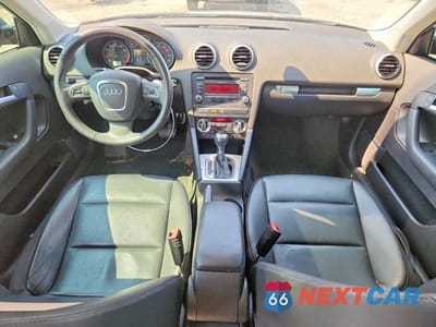 Zdjęcie 8 z 12 samochodu: 2011 AUDI A3 PREMIUM PLUS VIN:WAUMFAFMXBA081048 - miniatura