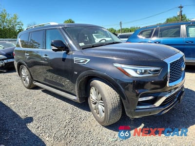 Czwarte zdjęcie samochodu z boku: 2018 INFINITI QX80 BASE VIN:JN8AZ2NE6J9193539 - miniatura
