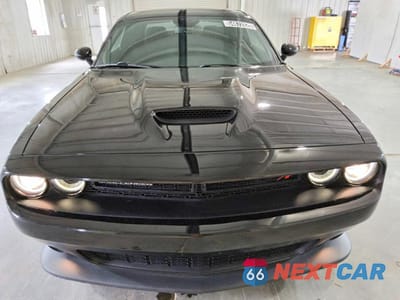 Piąte zdjęcie samochodu w środku: 2020 DODGE CHALLENGER R VIN:2C3CDZBT7LH119083 - miniatura