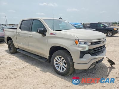 Czwarte zdjęcie samochodu z boku: 2026 CHEVROLET SILVERADO K1500 RST VIN:1GCUKEE80TZ265279 - miniatura