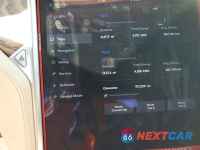 Zdjęcie 9 z 13 samochodu: 2017 TESLA MODEL S VIN:5YJSA1E21HF232447 - miniatura