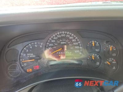 Zdjęcie 9 z 12 samochodu: 2006 GMC NEW SIERRA K1500 VIN:2GTEK13T961181656 - miniatura