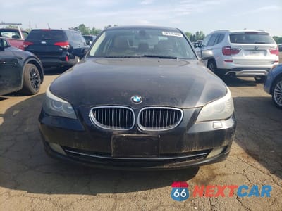 Piąte zdjęcie samochodu w środku: 2010 BMW 528 XI VIN:WBANV1C58AC445121 - miniatura