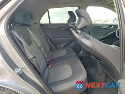 Zdjęcie 10 z 12 samochodu: 2026 KIA NIRO LX VIN:KNDCP3LE2T5328447 - miniatura