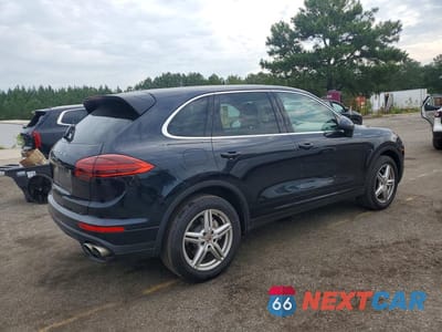 Trzecie zdjęcie samochodu z tyłu: 2017 PORSCHE CAYENNE S VIN:WP1AB2A25HLA51108 - miniatura