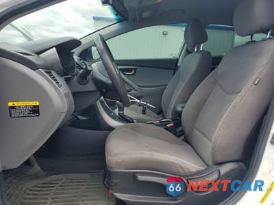 Zdjęcie 7 z 12 samochodu: 2015 HYUNDAI ELANTRA SE VIN:5NPDH4AE3FH569514 - miniatura