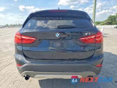 Zdjęcie 6 z 12 samochodu: 2018 BMW X1 SDRIVE28I VIN:WBXHU7C32J5H41735 - miniatura
