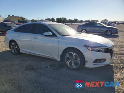 Czwarte zdjęcie samochodu z boku: 2019 HONDA ACCORD EXL VIN:1HGCV1F56KA105437 - miniatura