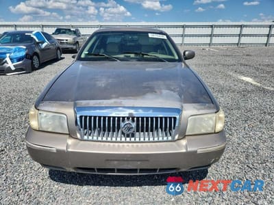 Piąte zdjęcie samochodu w środku: 2006 MERCURY GRAND MARQUIS LS VIN:2MEFM75W66X645989 - miniatura