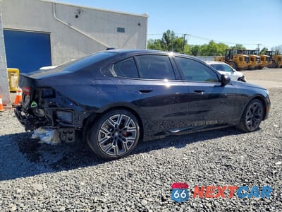 Trzecie zdjęcie samochodu z tyłu: 2024 BMW 530 XI VIN:WBA53FJ03RCS66846 - miniatura