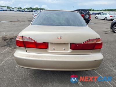 Zdjęcie 6 z 12 samochodu: 2000 HONDA ACCORD SE VIN:1HGCG5675YA103478 - miniatura