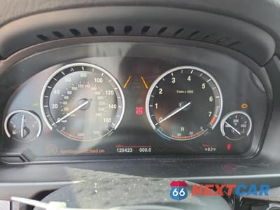 Zdjęcie 9 z 13 samochodu: 2017 BMW X5 SDRIVE35I VIN:5UXKR2C3XH0W43126 - miniatura