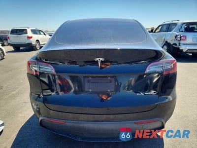 Zdjęcie 6 z 13 samochodu: 2021 TESLA MODEL Y VIN:5YJYGDEE3MF196078 - miniatura