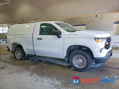 Czwarte zdjęcie samochodu z boku: 2023 CHEVROLET SILVERADO C1500 VIN:3GCNAAEK2PG354398 - miniatura
