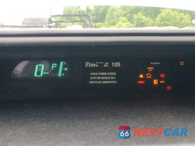 Zdjęcie 9 z 12 samochodu: 2013 TOYOTA PRIUS C THREE VIN:JTDKDTB32D1043986 - miniatura