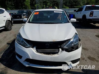 Piąte zdjęcie samochodu w środku: 2018 NISSAN SENTRA S VIN:3N1AB7AP6JY339004 - miniatura