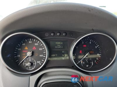Zdjęcie 9 z 14 samochodu: 2009 MERCEDES-BENZ ML 350 VIN:4JGBB86E39A528865 - miniatura
