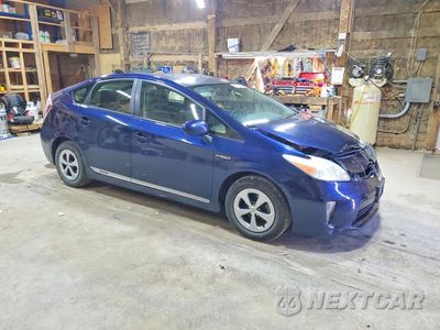 Czwarte zdjęcie samochodu z boku: 2013 TOYOTA PRIUS TWO VIN:JTDKN3DU4D1682888 - miniatura