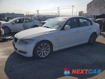 2011 BMW 3-SERIES 328I 4D SED WBAPH5G54BNM80620 - główne zdjęcie licytacji z USA - miniatura