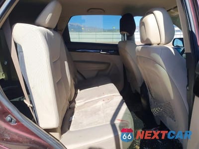 Zdjęcie 10 z 12 samochodu: 2012 KIA SORENTO LX VIN:5XYKTDA26CG250784 - miniatura