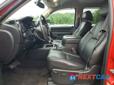 Zdjęcie 7 z 12 samochodu: 2012 CHEVROLET SILVERADO K1500 LT VIN:3GCPKSE70CG226873 - miniatura