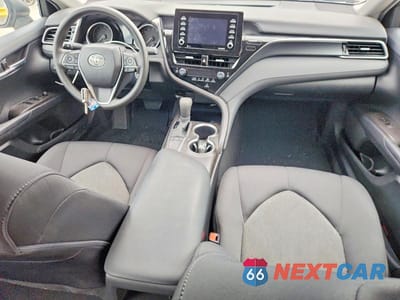 Zdjęcie 8 z 13 samochodu: 2023 TOYOTA CAMRY LE VIN:4T1C11AK1PU128312 - miniatura